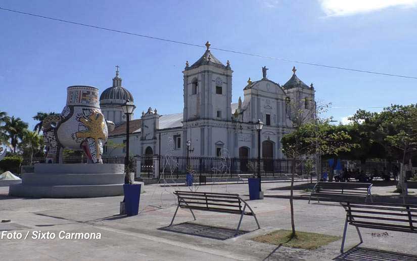 ALCALDESA
